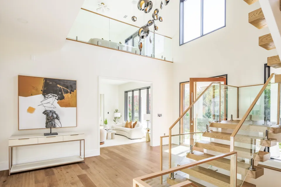 Double-height foyer with staircase